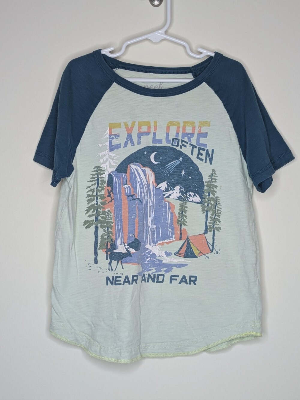 Peek Explore Adventure Awaits 8